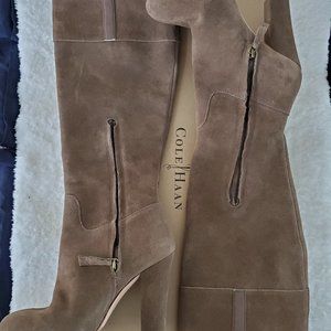 Cole Haan Nike Air Courtney Tall II Boots Leather Suede Size 7B.  Color Sequoia.